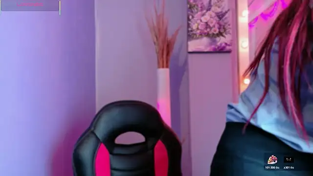 Snapshot of NataliaPrada_s chatting on November 18, 2025, 7:51 pm NataliaPrada s online show from November 18, 2025, 7:51 pm