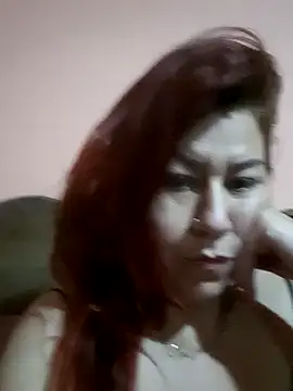 Snapshot of emyconejita chatting on October 21, 2025, 8:53 pm emyconejita online show from October 21, 2025, 8:53 pm