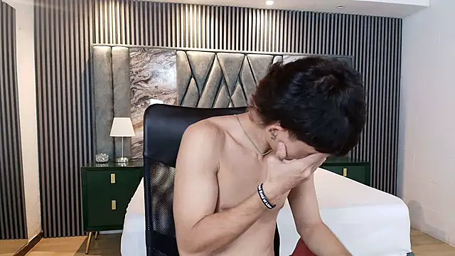 Michael blue online show from February 19, 2026, 7:54 pm