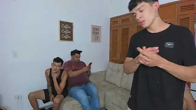 Snapshot of brutal_sex_room2k chatting on November 30, 2025, 8:35 pm brutal sex room2k online show from November 30, 2025, 8:35 pm