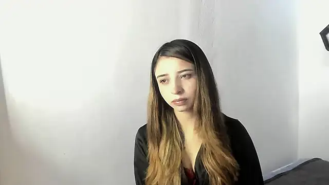 Snapshot of x_jules_ chatting on December 14, 2025, 7:51 pm x jules online show from December 14, 2025, 7:51 pm