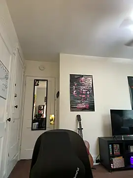 babykalirose online show from March 4, 2026, 8:48 pm