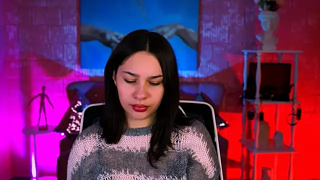 KimClarks  online show from November 28, 2025, 1:58 pm