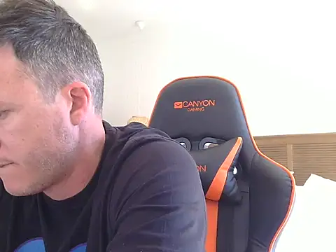 TroyDieselXXX online show from April 4, 2026, 8:34 am