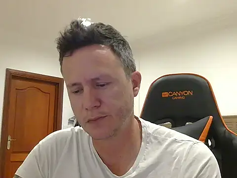 TroyDieselXXX online show from April 14, 2026, 5:46 am