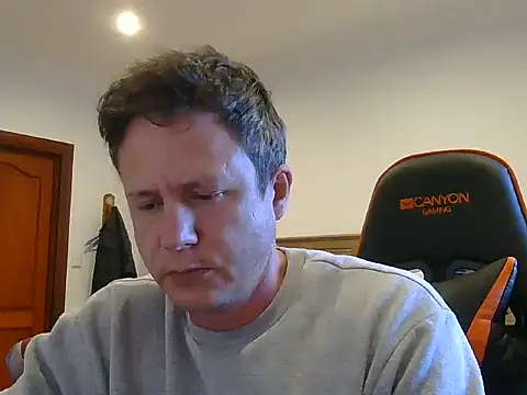 Snapshot of TroyDieselXXX chatting on June 30, 2026, 5:08 am TroyDieselXXX online show from June 30, 2026, 5:08 am