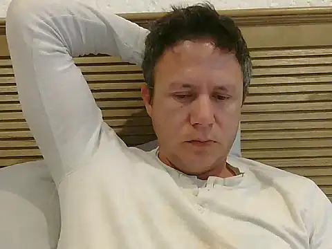 Snapshot of TroyDieselXXX chatting on July 8, 2026, 5:45 am TroyDieselXXX online show from July 8, 2026, 5:45 am