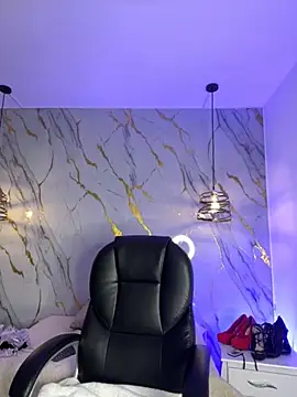 Scaarlettfox online show from March 11, 2026, 7:31 pm