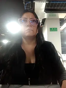 Romina693 online show from November 17, 2025, 6:30 am