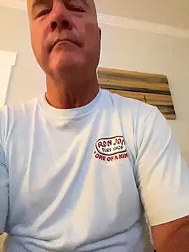 Snapshot of cyclone1212 chatting on November 9, 2025, 11:08 am cyclone1212 online show from November 9, 2025, 11:08 am