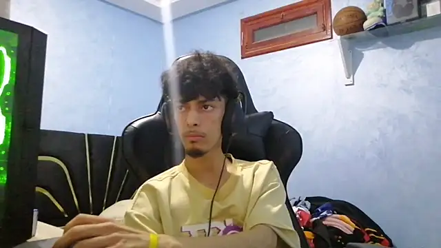 Dark DesireX online show from October 28, 2025, 11:18 pm