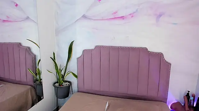 Snapshot of bianca_angel_ chatting on September 20, 2025, 8:10 pm bianca angel online show from September 20, 2025, 8:10 pm