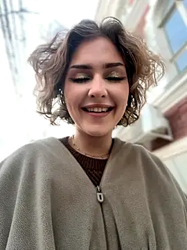 Snapshot of KellyKeler chatting on November 26, 2025, 11:44 am KellyKeler online show from November 26, 2025, 11:44 am