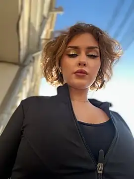 Snapshot of KellyKeler chatting on November 27, 2025, 12:07 pm KellyKeler online show from November 27, 2025, 12:07 pm