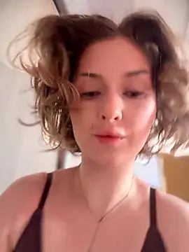 KellyKeler online show from March 14, 2026, 10:32 am