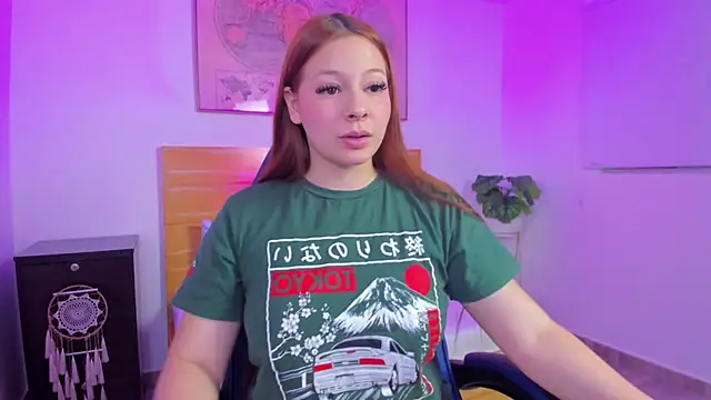 Snapshot of kitty_sweeety_ chatting on April 17, 2026, 7:39 pm kitty sweeety online show from April 17, 2026, 7:39 pm