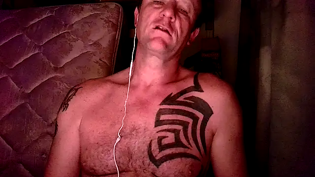 Snapshot of Yournaughty chatting on July 21, 2026, 5:43 am Yournaughty online show from July 21, 2026, 5:43 am
