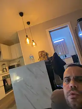 Snapshot of futy-doll chatting on March 14, 2026, 3:45 am futy-doll online show from March 14, 2026, 3:45 am