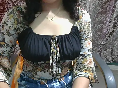 lovely soniya online show from June 24, 2026, 6:12 am