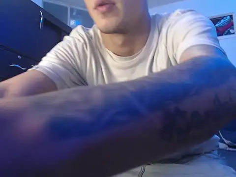 Snapshot of man_porn13 chatting on November 8, 2025, 3:29 am man porn13 online show from November 8, 2025, 3:29 am