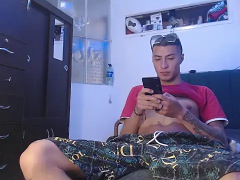 Snapshot of man_porn13 chatting on November 13, 2025, 3:22 pm man porn13 online show from November 13, 2025, 3:22 pm