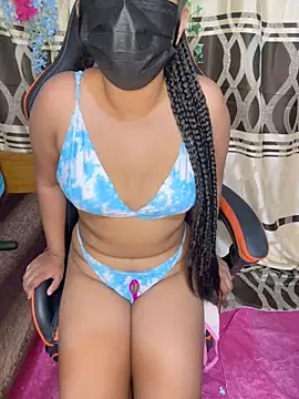 Snapshot of Ariana__Marie chatting on December 13, 2025, 10:37 pm Ariana Marie online show from December 13, 2025, 10:37 pm