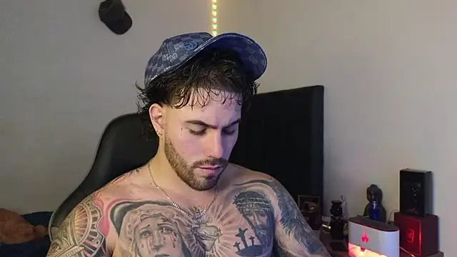 Ades Lowe online show from February 4, 2026, 5:41 pm