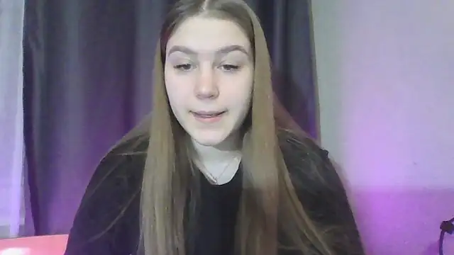 Snapshot of yourhoney_Lola_ chatting on December 16, 2025, 3:17 pm yourhoney Lola online show from December 16, 2025, 3:17 pm