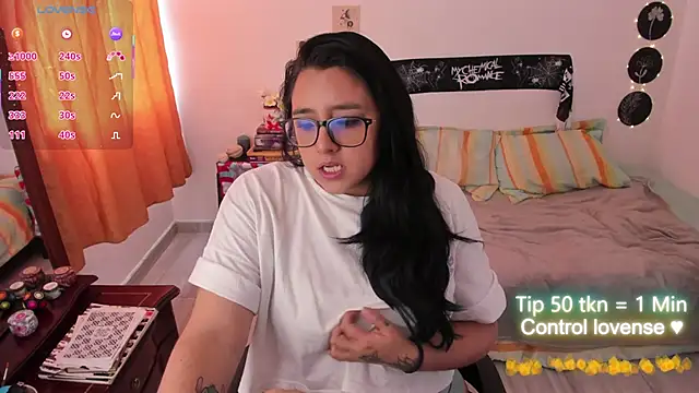 Cherry blush  online show from February 24, 2026, 3:32 pm