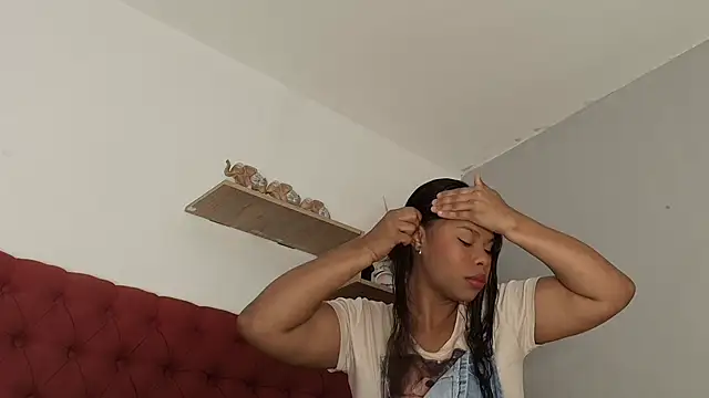 Snapshot of keyla_mejia chatting on April 24, 2026, 12:07 pm keyla mejia online show from April 24, 2026, 12:07 pm
