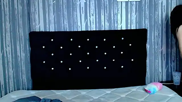 Alicee Moonn online show from February 5, 2026, 9:19 pm