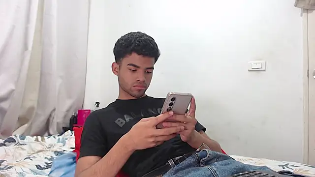 camillo beischel  online show from January 15, 2026, 7:06 pm