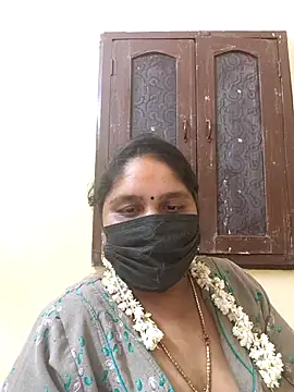 Snapshot of Villageanuty chatting on September 12, 2025, 5:46 pm Villageanuty online show from September 12, 2025, 5:46 pm