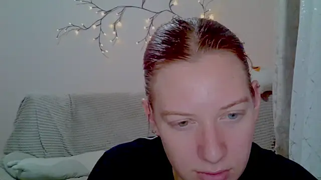 Lily Ember online show from March 14, 2026, 8:25 pm