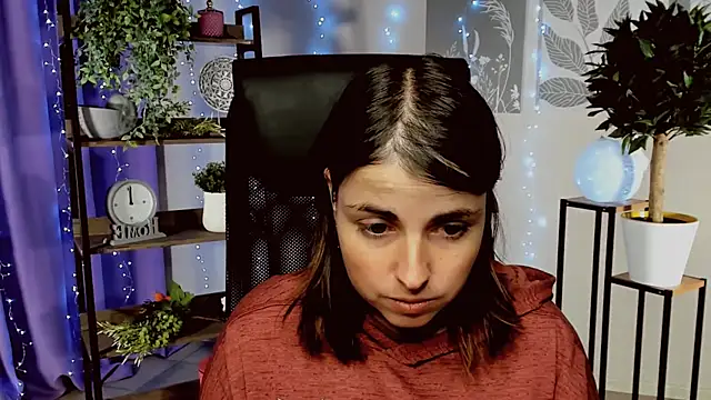 Snapshot of MartaEdams chatting on December 18, 2025, 6:19 am MartaEdams online show from December 18, 2025, 6:19 am