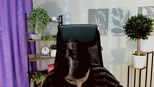 Snapshot of MartaEdams chatting on February 12, 2026, 7:25 am MartaEdams online show from February 12, 2026, 7:25 am