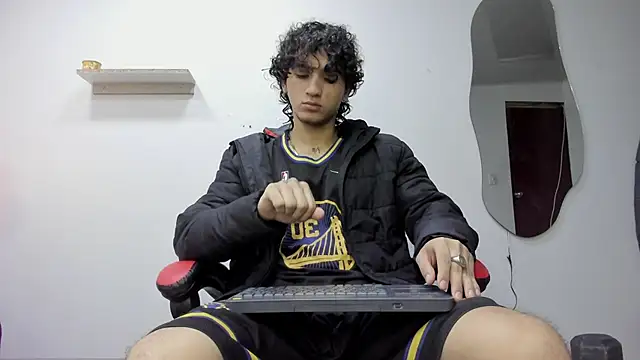 JackesTaylor online show from October 19, 2025, 4:57 am