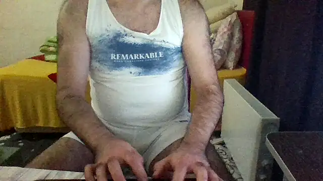 Snapshot of st206boy chatting on October 25, 2025, 12:07 am st206boy online show from October 25, 2025, 12:07 am