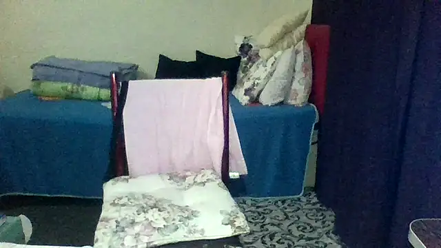 Snapshot of st206boy chatting on December 4, 2025, 11:35 pm st206boy online show from December 4, 2025, 11:35 pm