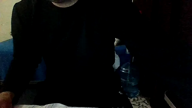 Snapshot of st206boy chatting on December 21, 2025, 1:02 am st206boy online show from December 21, 2025, 1:02 am