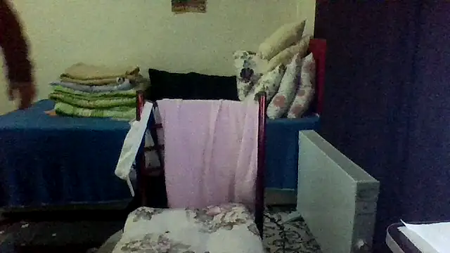 Snapshot of st206boy chatting on January 16, 2026, 12:25 am st206boy online show from January 16, 2026, 12:25 am