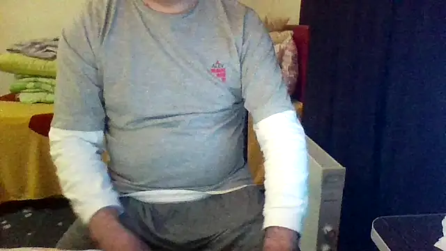 Snapshot of st206boy chatting on March 21, 2026, 12:15 am st206boy online show from March 21, 2026, 12:15 am