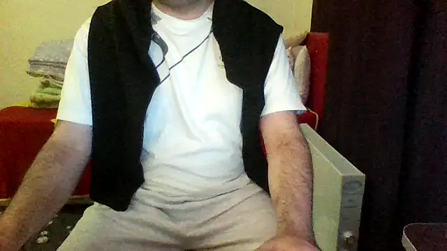 Snapshot of st206boy chatting on April 8, 2026, 11:59 pm st206boy online show from April 8, 2026, 11:59 pm