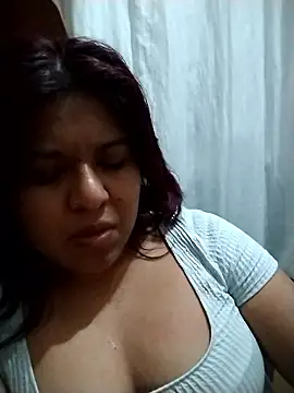 Snapshot of Atenea69 chatting on January 8, 2026, 5:32 am Atenea69 online show from January 8, 2026, 5:32 am