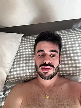 Carl242000 online show from October 3, 2025, 8:33 am