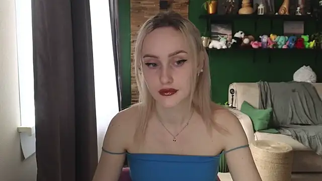 Snapshot of Belle_Vill3575 chatting on October 4, 2025, 4:10 am Belle Vill3575 online show from October 4, 2025, 4:10 am