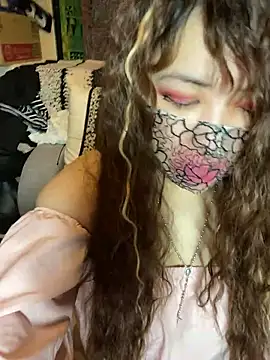 xoxLILxMELOxox online show from October 13, 2025, 11:43 am