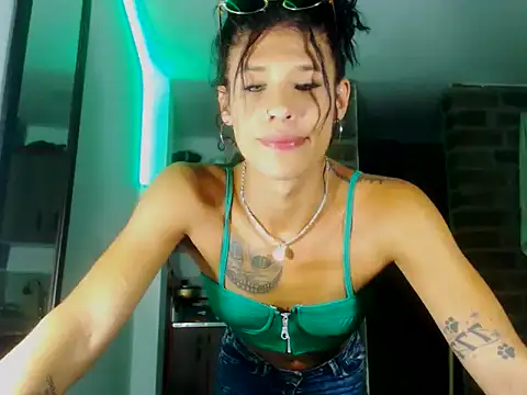 beautiful taty online show from October 2, 2025, 5:47 am