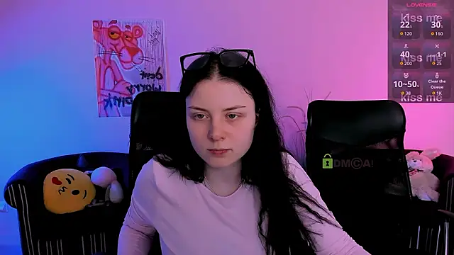 foxy tease  online show from February 9, 2026, 2:15 am