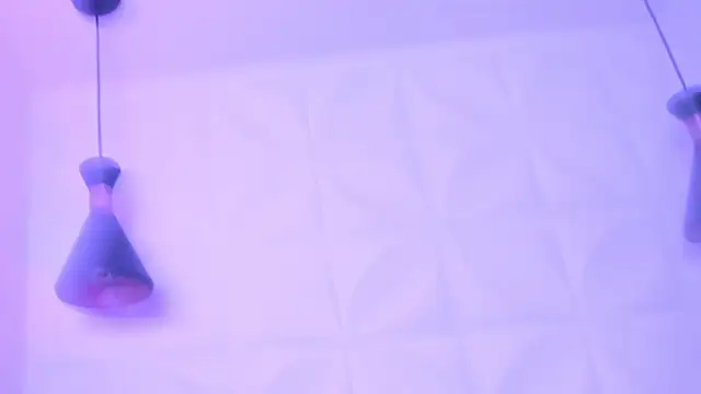 eimy skinny  online show from February 12, 2026, 12:55 pm